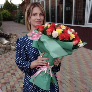51 разноцветная роза микс в Кропивницком фото