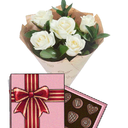 Фото товара 5 белых роз с конфетами в Кировограде