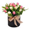Фото товара 25 тюльпанов в шляпной коробочке в Кировограде