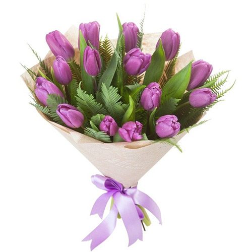 Фото товара 15 фиолетовых тюльпанов с декором в Кировограде